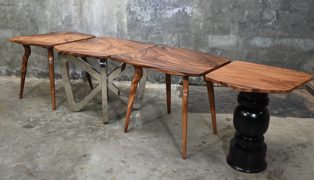 Mondial Dining Table